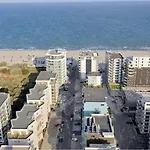 Avg By The Sea - Bel Air Apartments Mamaia Nord
